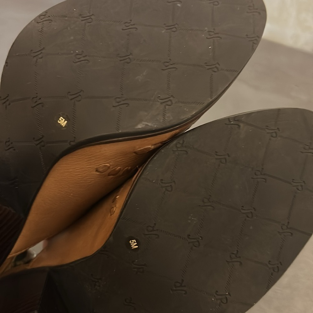 Jack Rogers Tan Leather Mules with Classic Slip-On Design - Picture 4 of 4